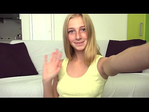 ❤️ Когато ми е скучно, лениво мастурбирам розовата си путка Секс видео в bg.analizatorkrovi.ru